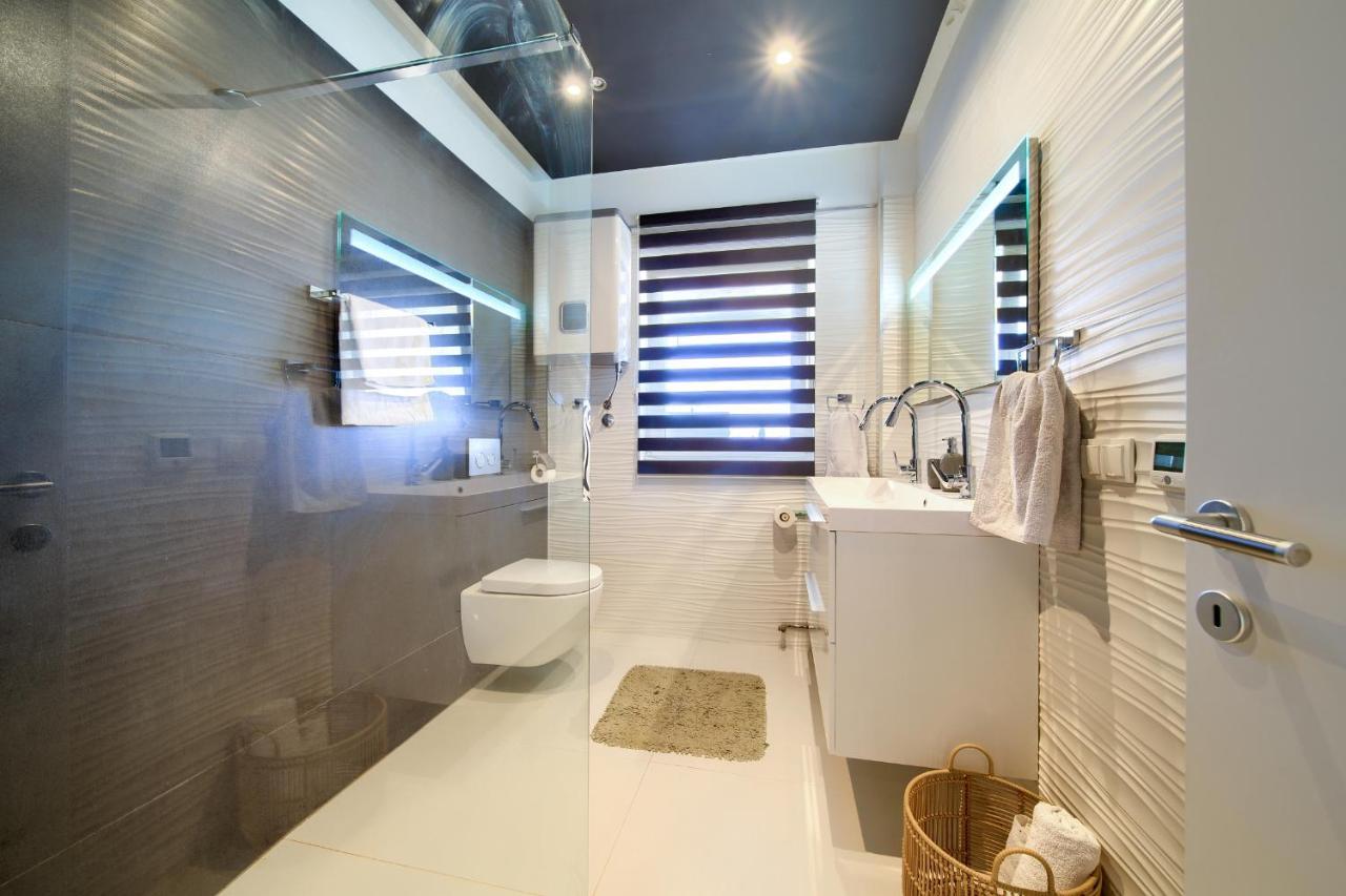 Luxury Apartments Vanessa, Njivice Ngoại thất bức ảnh