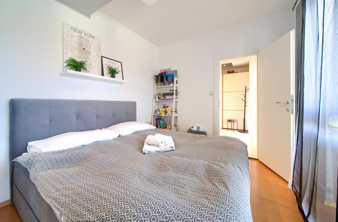 Luxury Apartments Vanessa, Njivice Ngoại thất bức ảnh