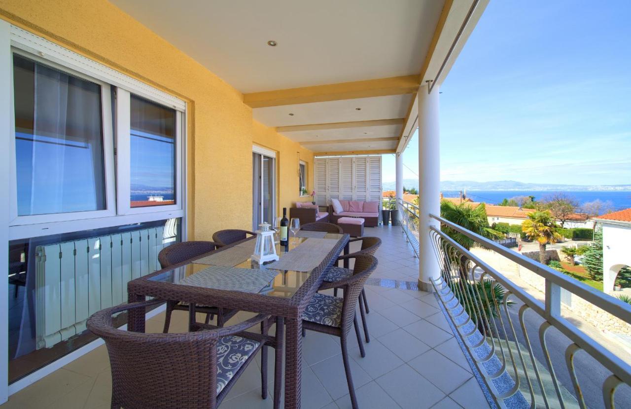 Luxury Apartments Vanessa, Njivice Ngoại thất bức ảnh