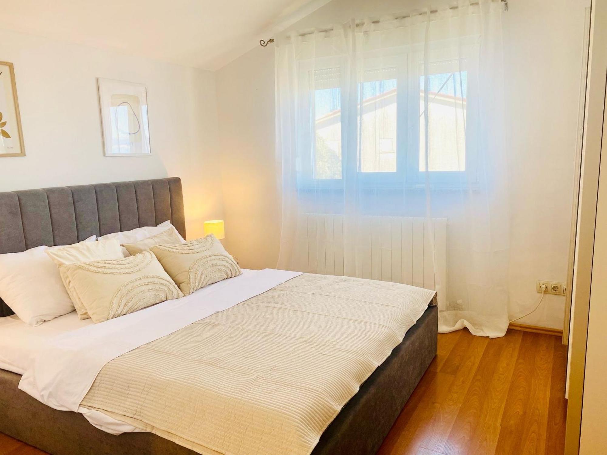 Luxury Apartments Vanessa, Njivice Ngoại thất bức ảnh